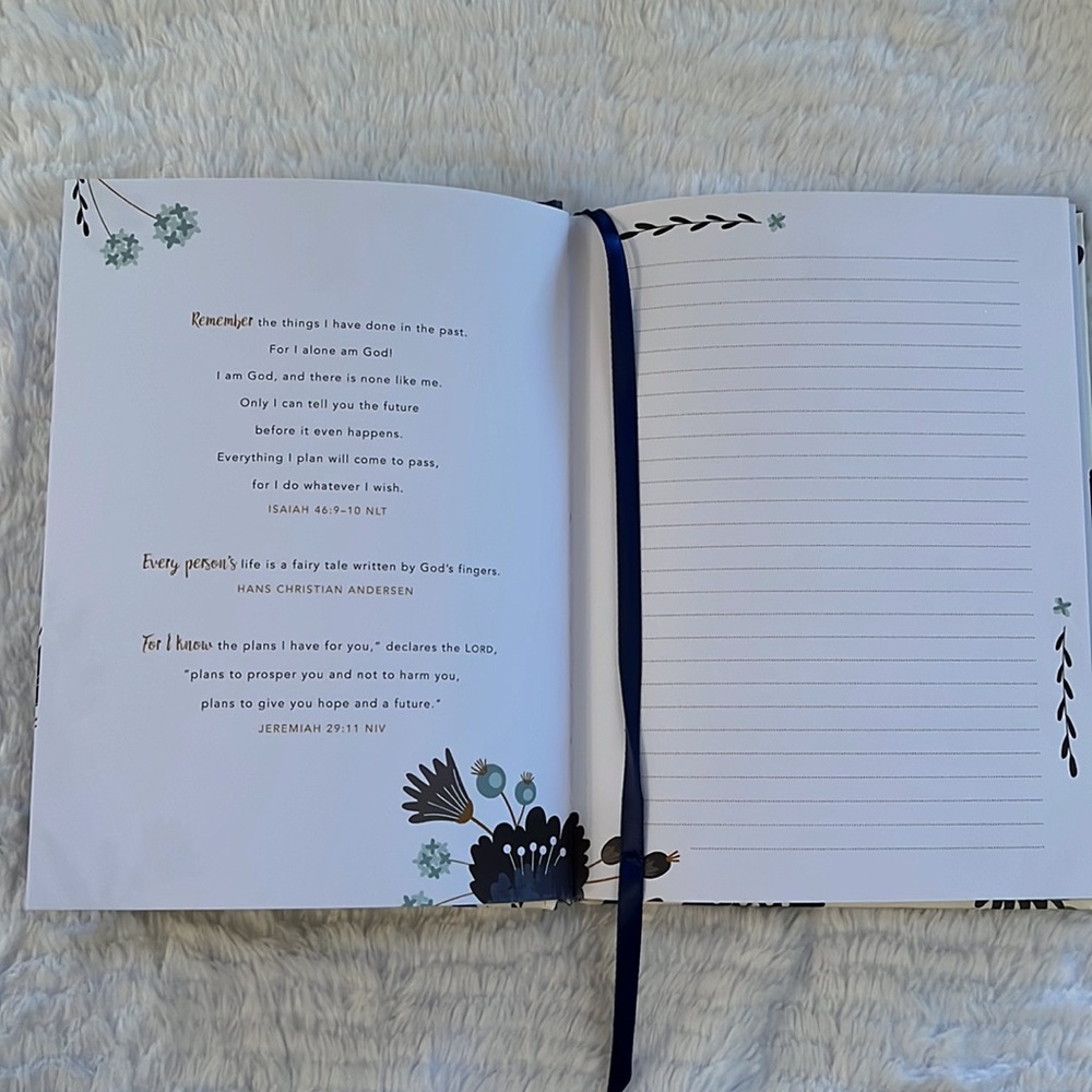Her Children Call Her Blessed - hardcover journal. Nice Gift Idea - Picture 5 of 8
